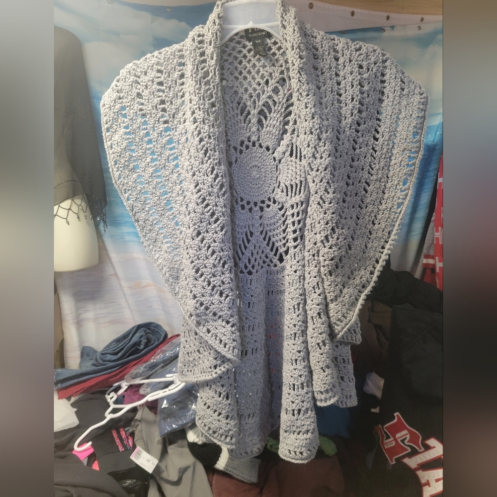 Pure‎ Handknit Size M/L Woman's Gray Knit Vest Or Coverup